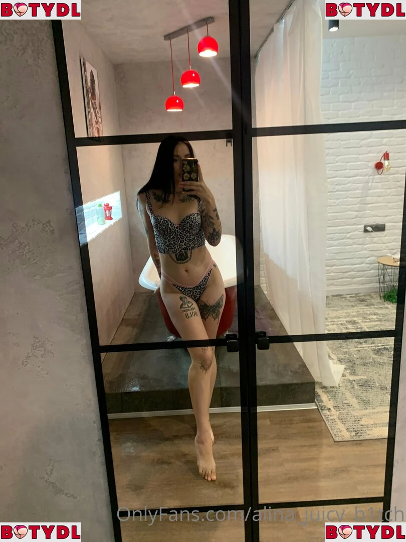 alina_juicy_b1tch Onlyfans Photo Gallery 