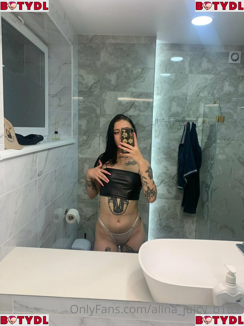 alina_juicy_b1tch Onlyfans Photo Gallery 