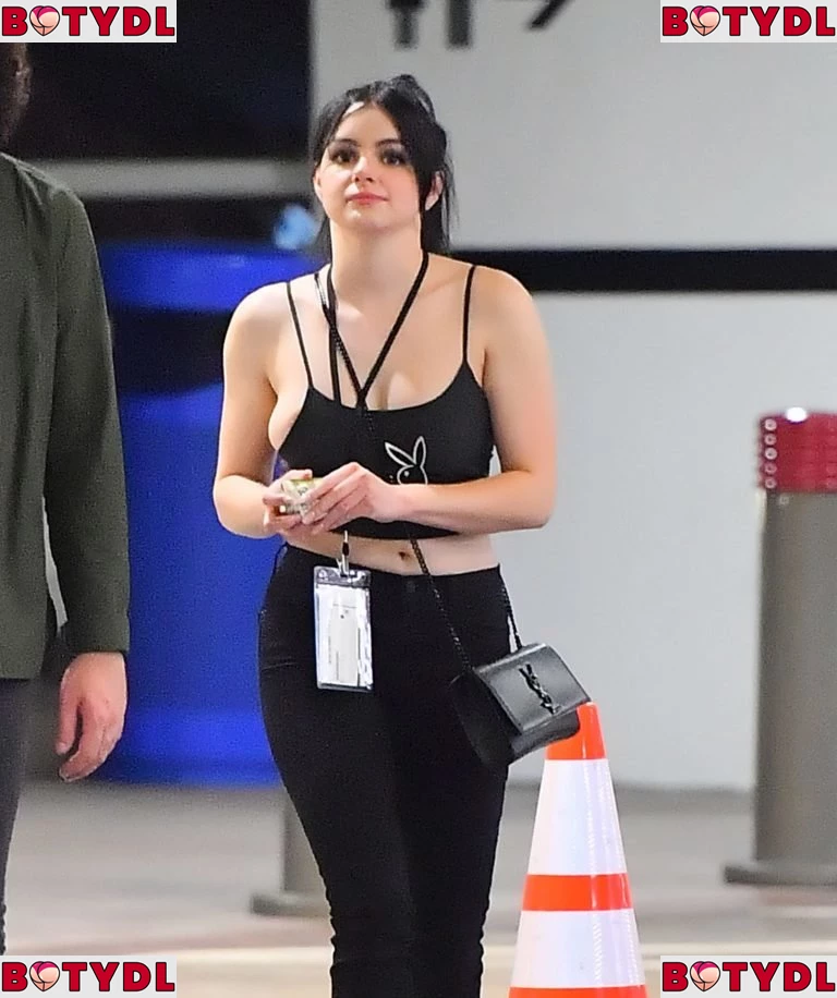 Ariel Winter Onlyfans Photo Gallery 