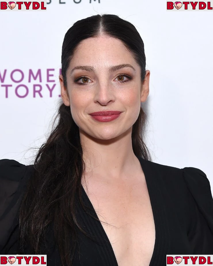 Anna Hopkins Onlyfans Photo Gallery 