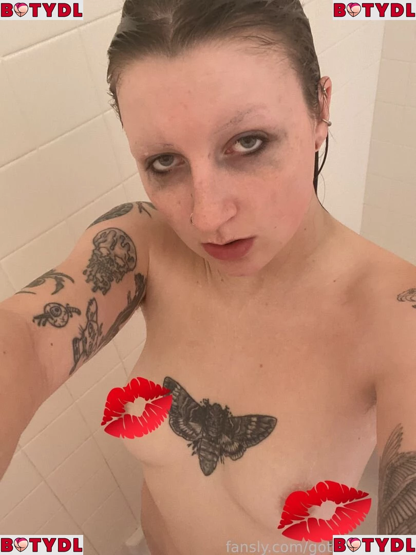 gothbimboxxx Onlyfans Photo Gallery 