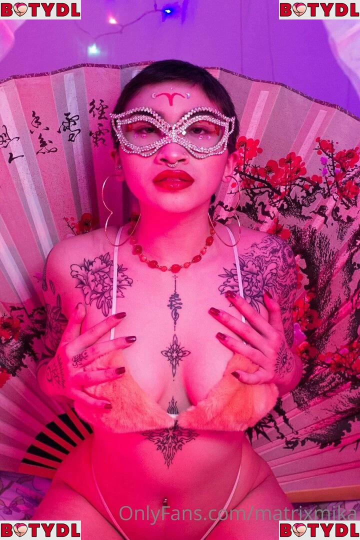 Matrixmika Onlyfans Photo Gallery 