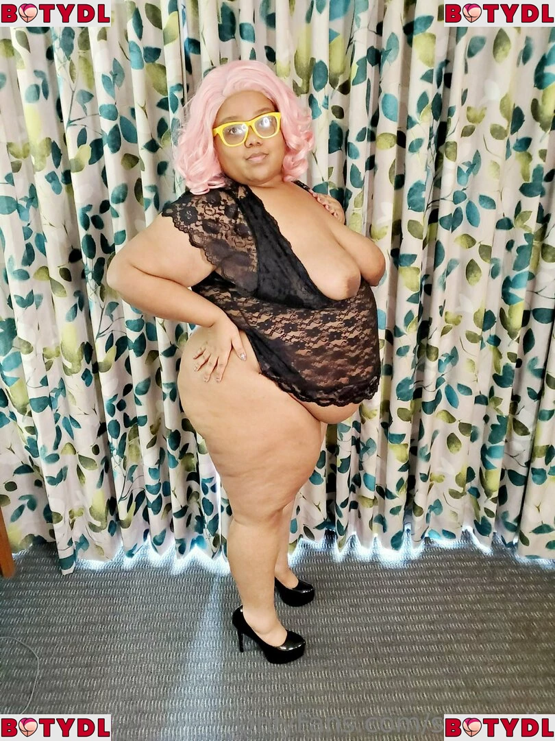 shyspells Onlyfans Photo Gallery 