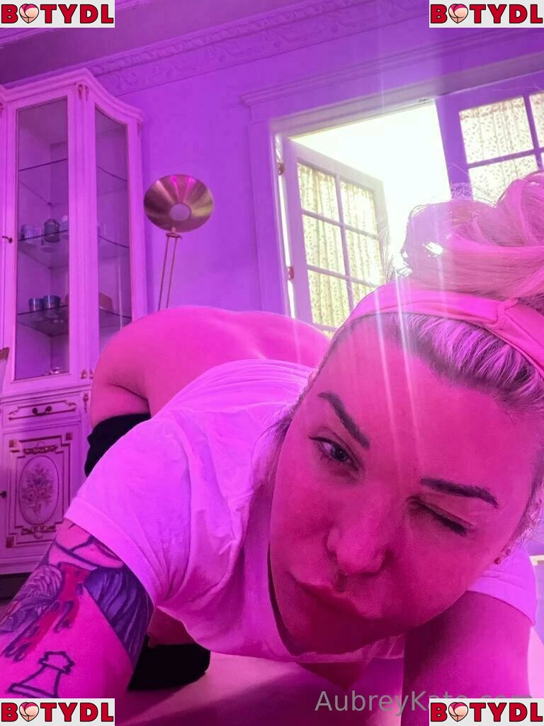 aubreykate Onlyfans Photo Gallery 