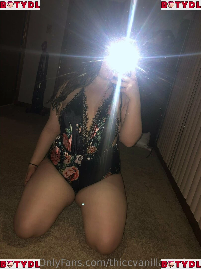 thiccvanilla21_free Onlyfans Photo Gallery 