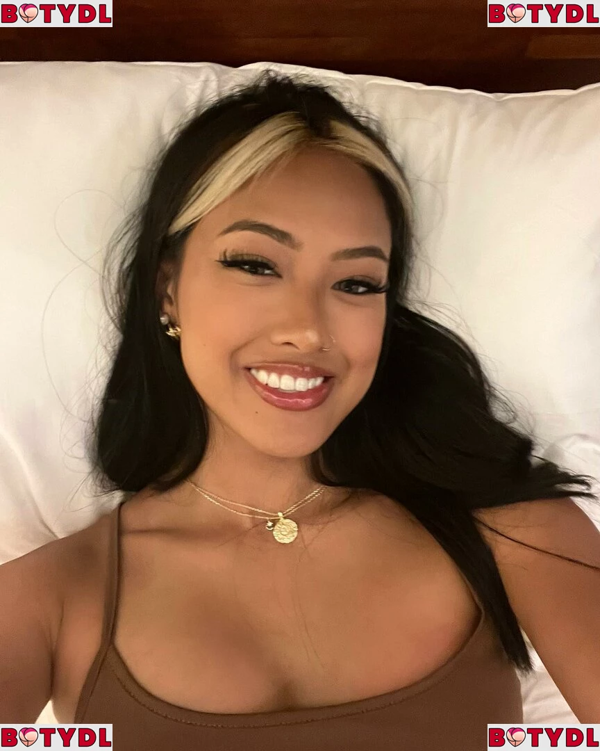 Gabby.hua Onlyfans Photo Gallery 