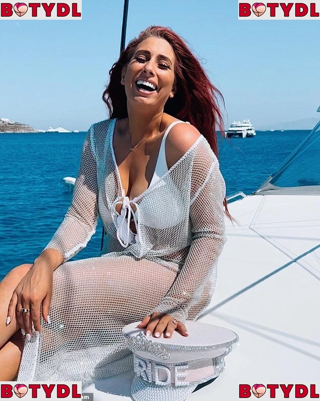 Stacey Solomon Onlyfans Photo Gallery 