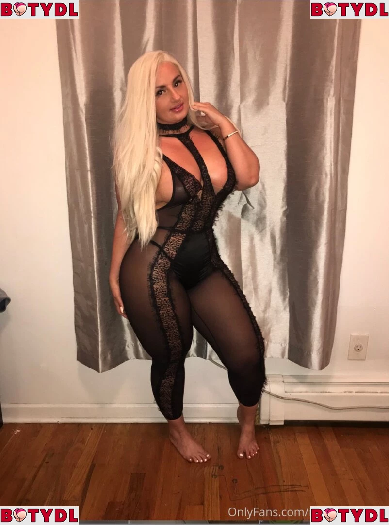 Ivoryyyyy Onlyfans Photo Gallery 