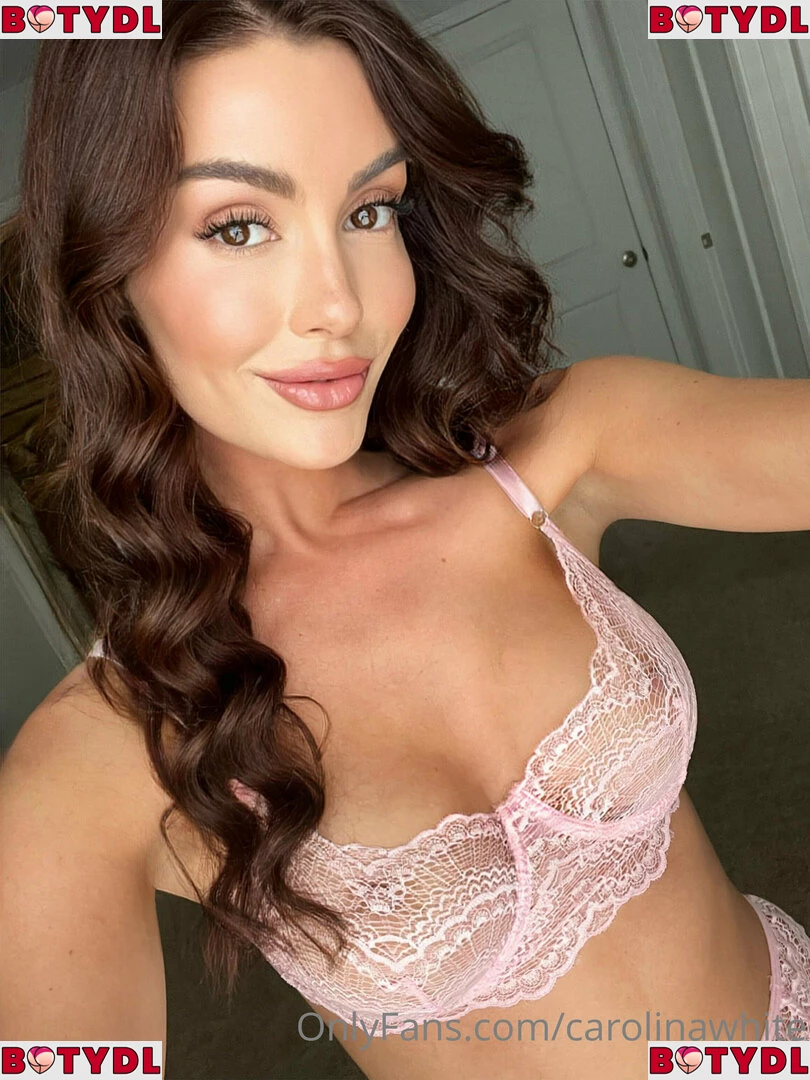 Carolina White Onlyfans Photo Gallery 