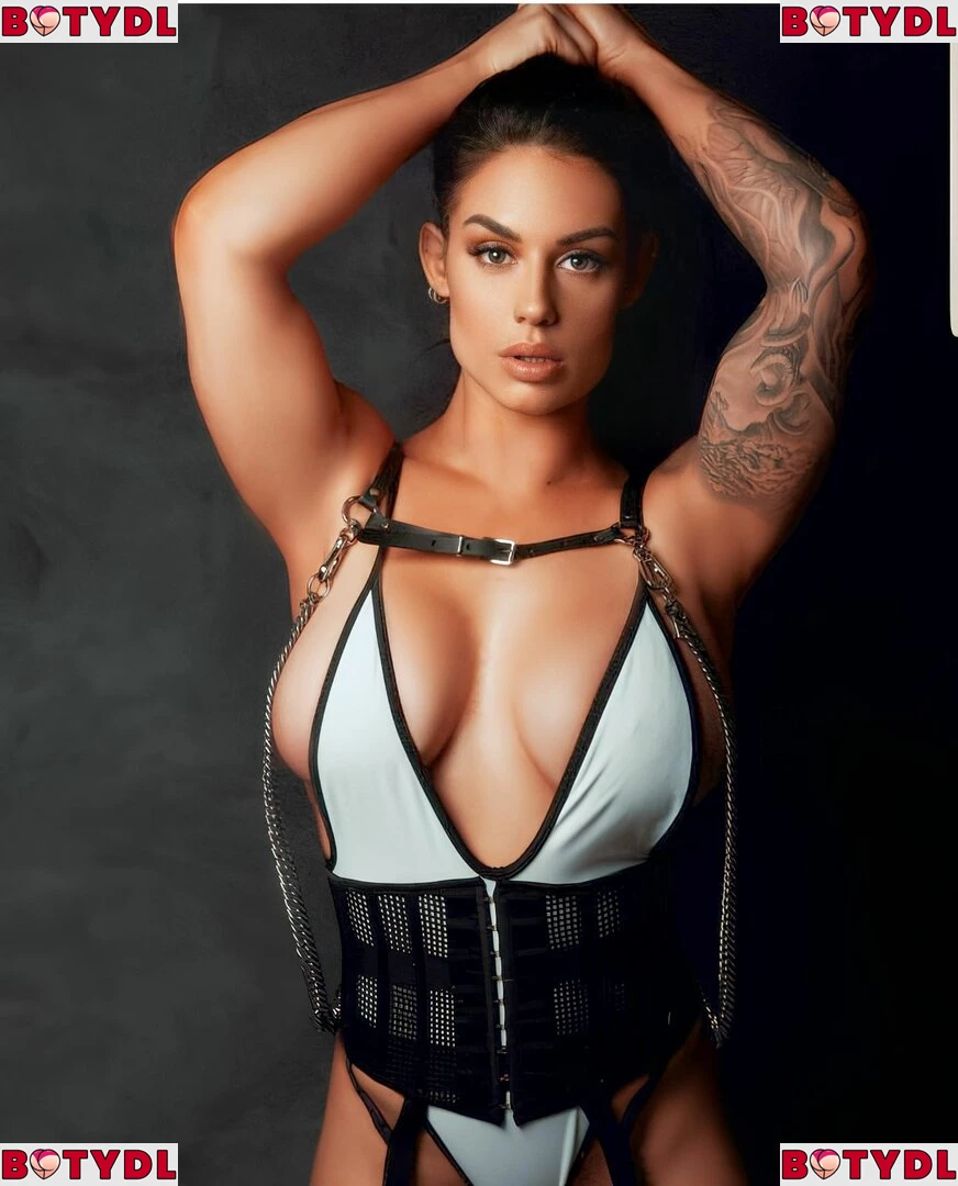 Celeste Bonin Onlyfans Photo Gallery 