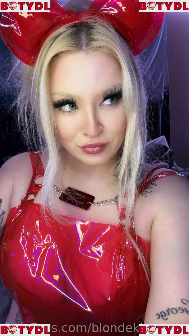 blondekittycattt Onlyfans Photo Gallery 