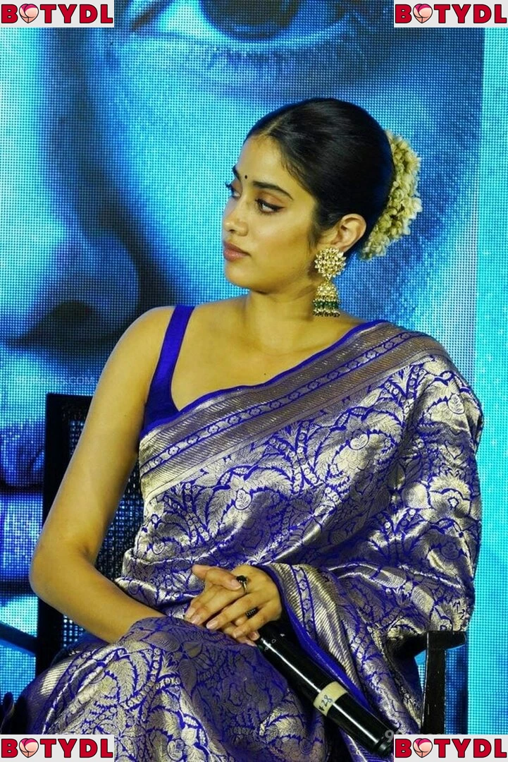 Janhvi Kapoor Onlyfans Photo Gallery 