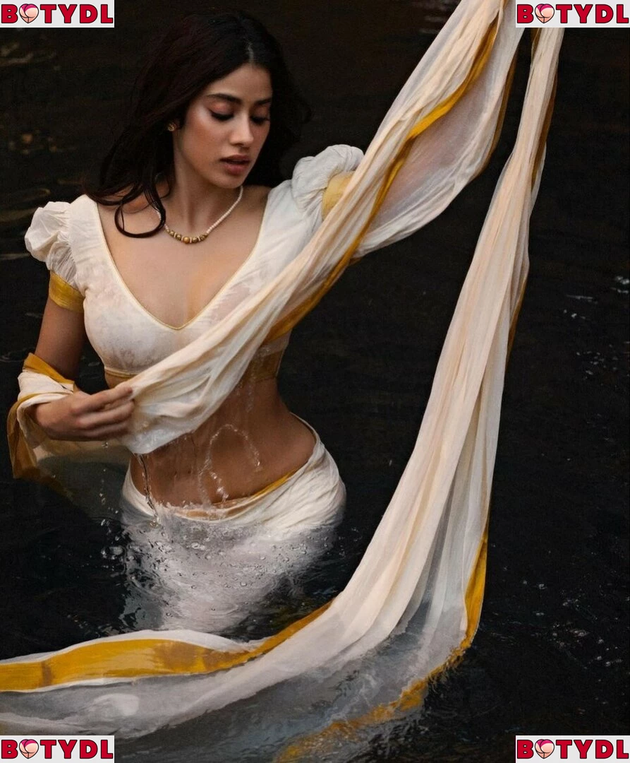 Janhvi Kapoor Onlyfans Photo Gallery 