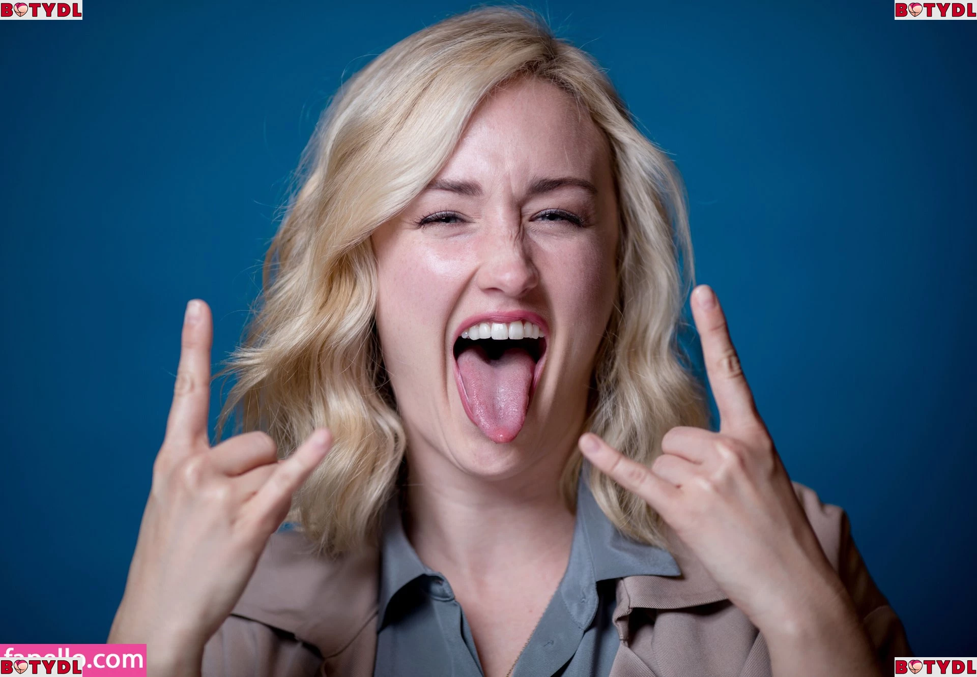 Ashley Johnson Onlyfans Photo Gallery 