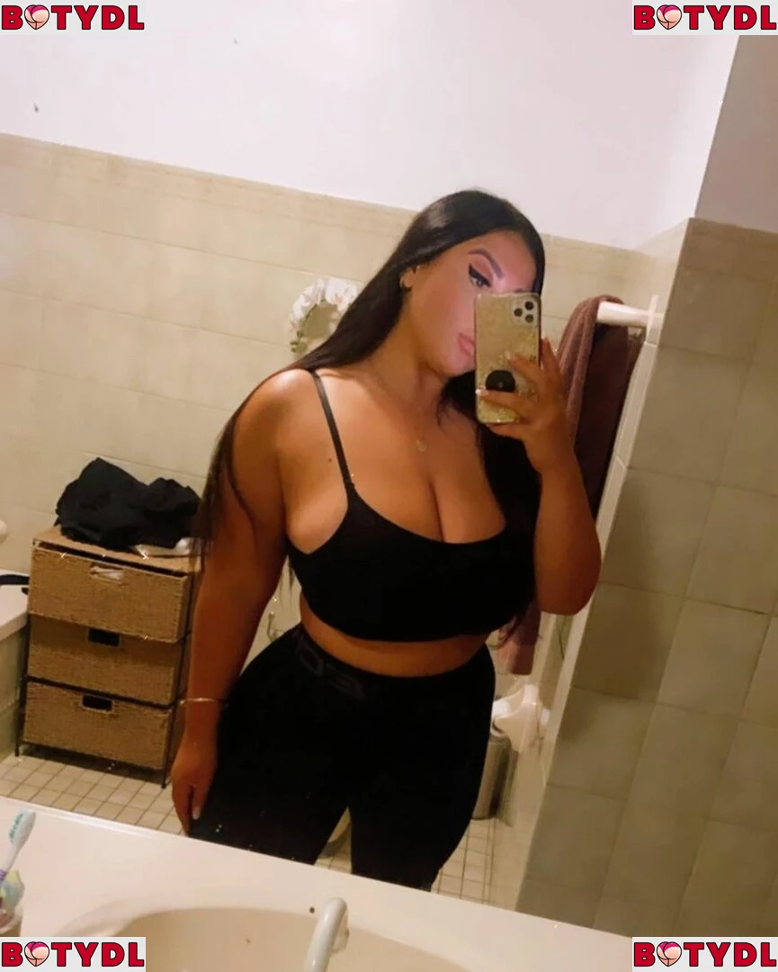 Maria Luisa Onlyfans Photo Gallery 