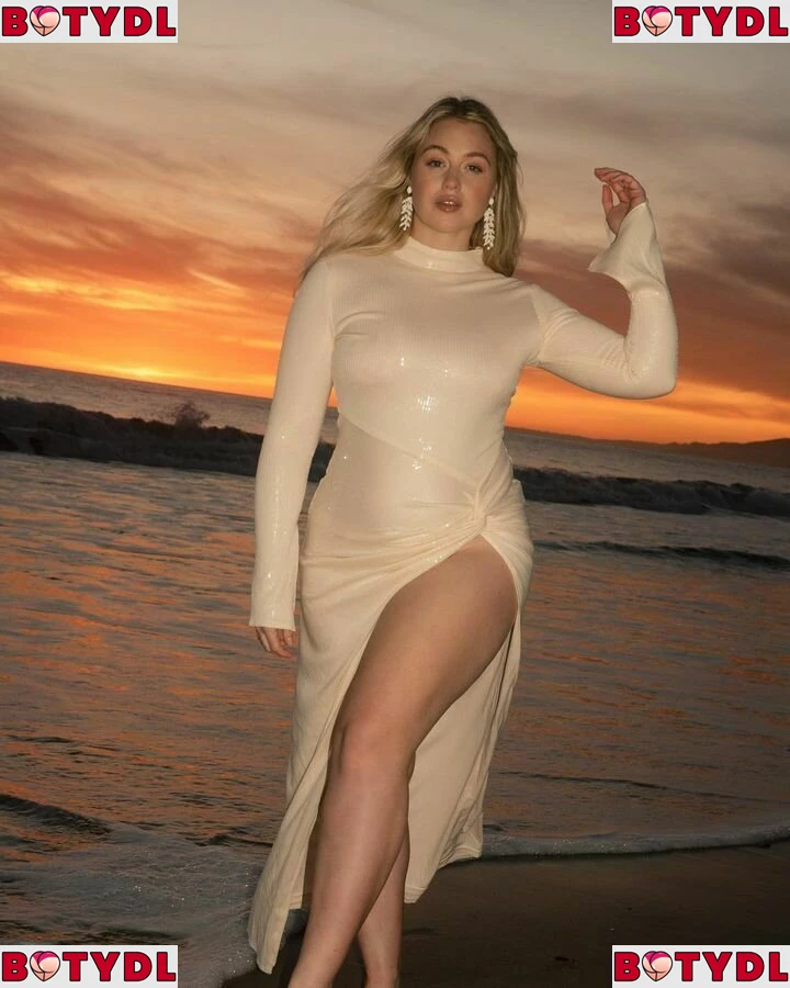 Iskra Lawrence Onlyfans Photo Gallery 