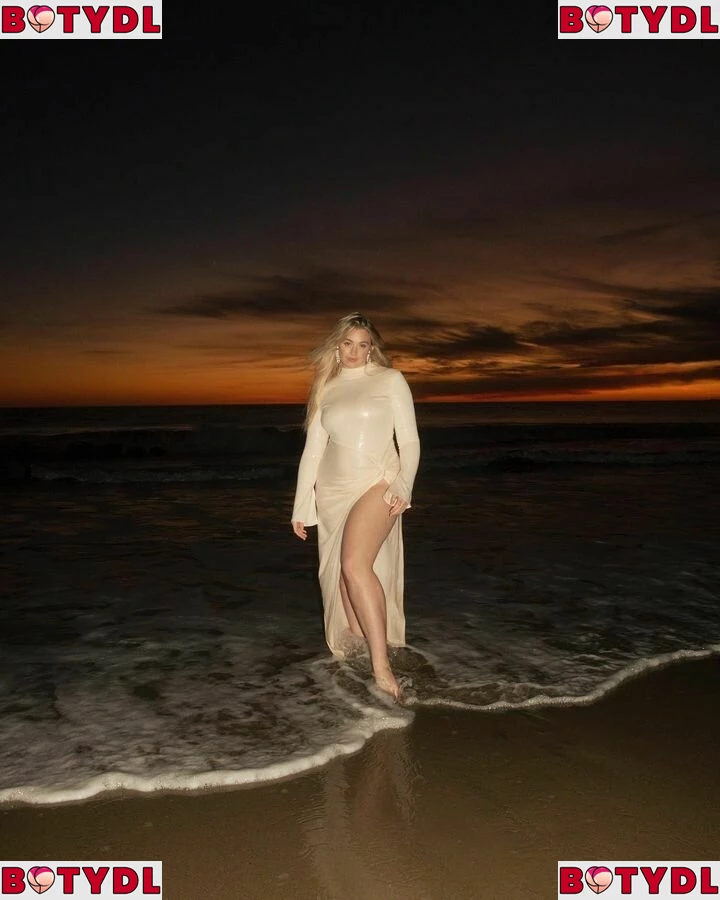 Iskra Lawrence Onlyfans Photo Gallery 