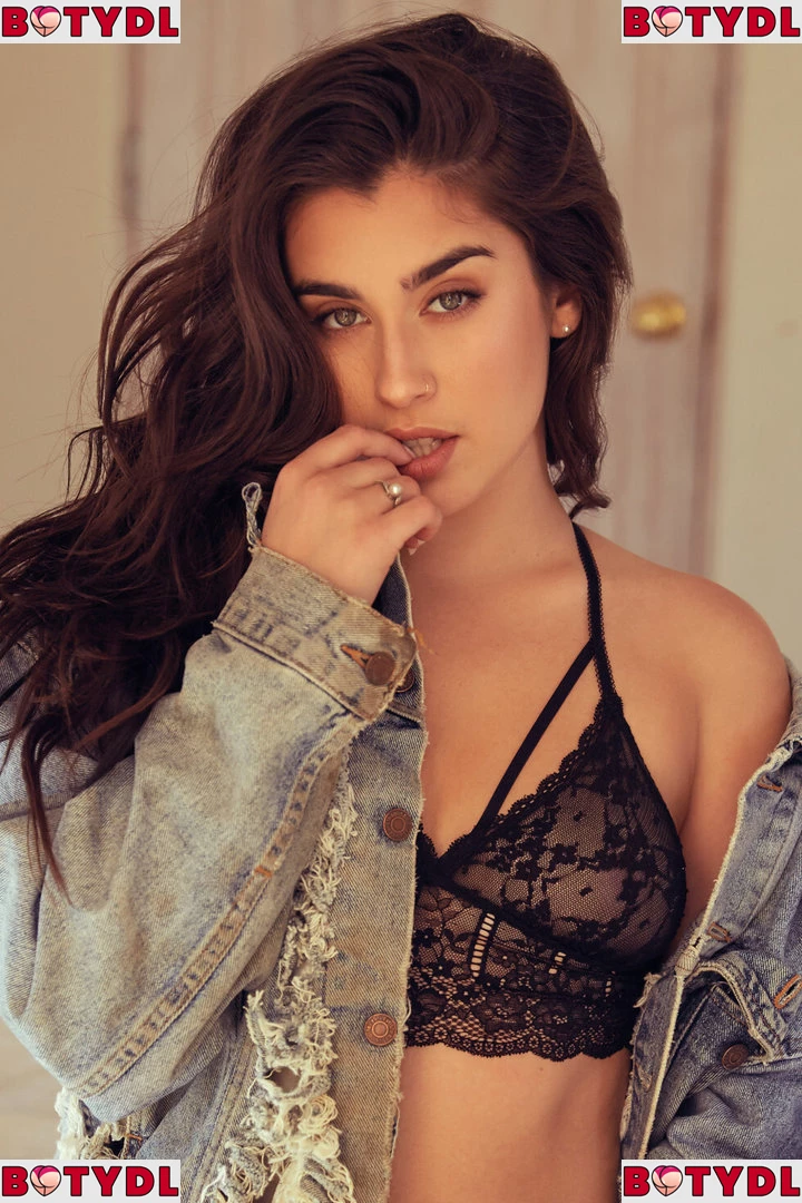 Lauren Jauregui Onlyfans Photo Gallery 