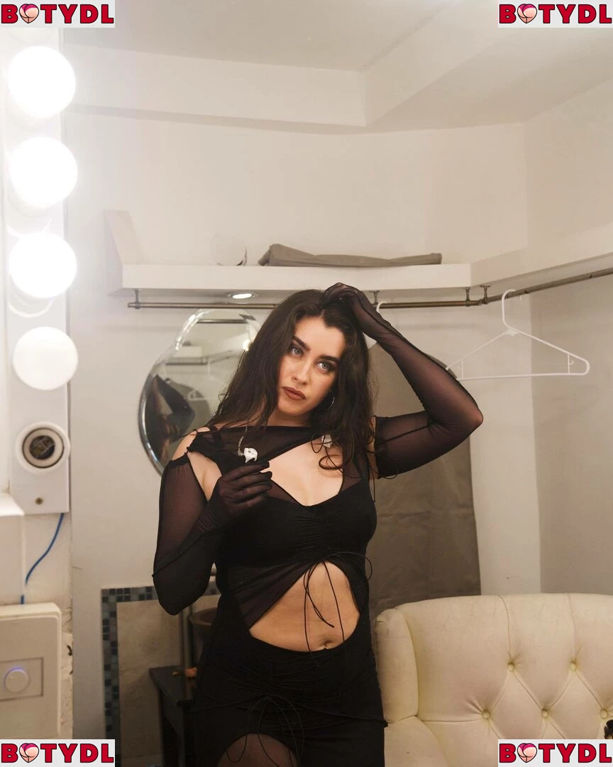 Lauren Jauregui Onlyfans Photo Gallery 