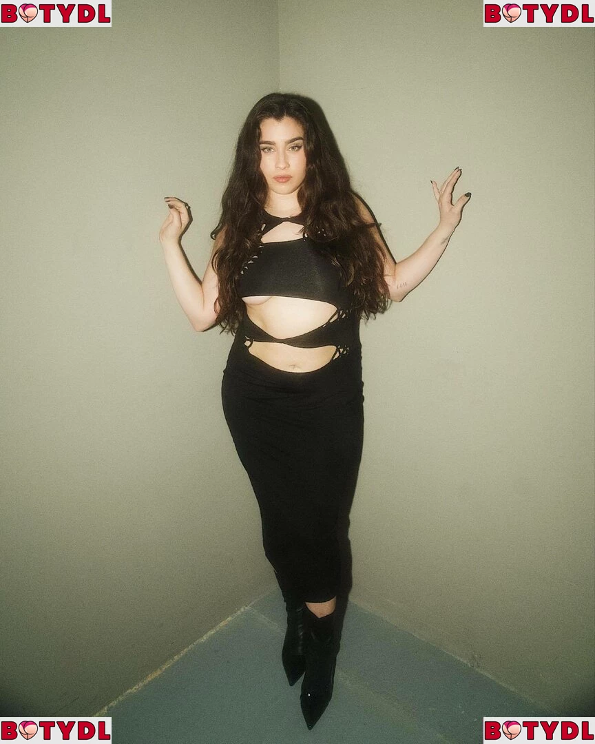 Lauren Jauregui Onlyfans Photo Gallery 