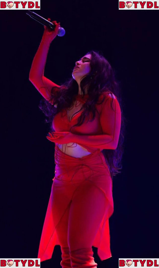 Lauren Jauregui Onlyfans Photo Gallery 