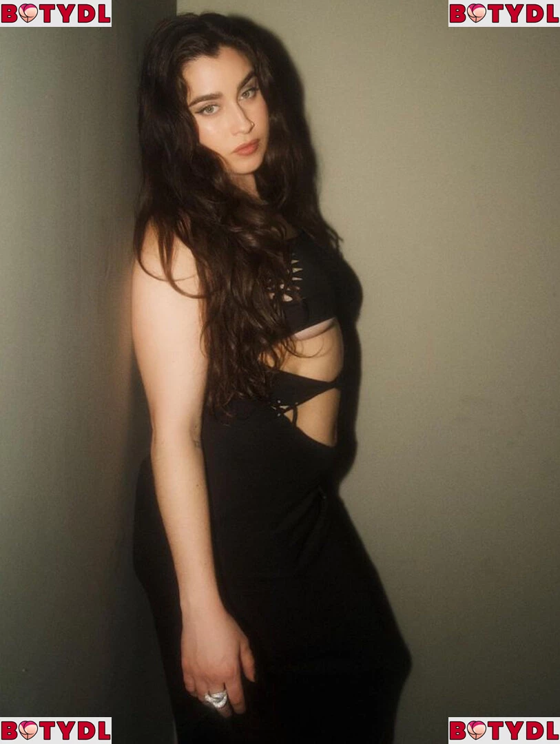 Lauren Jauregui Onlyfans Photo Gallery 