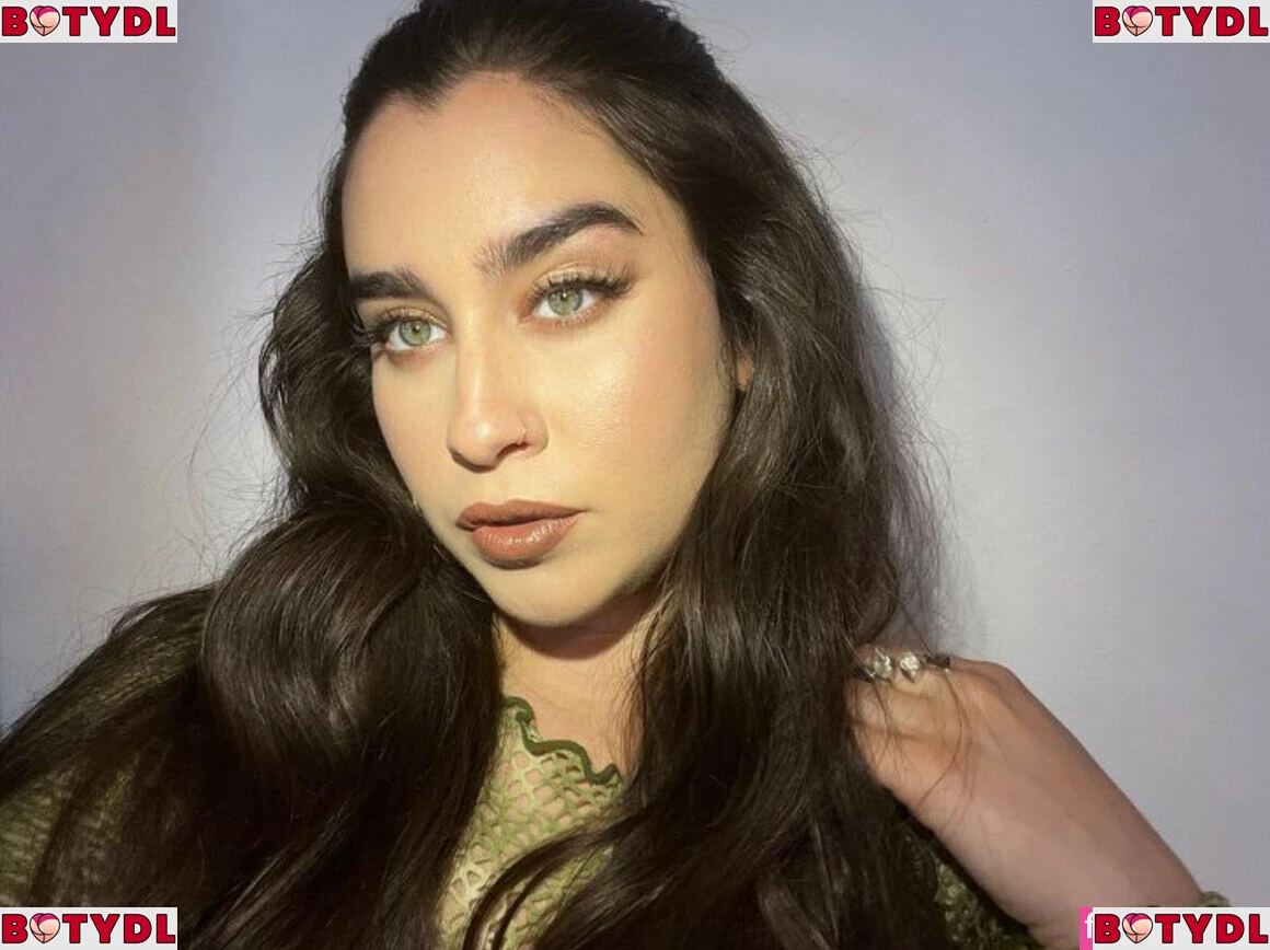 Lauren Jauregui Onlyfans Photo Gallery 