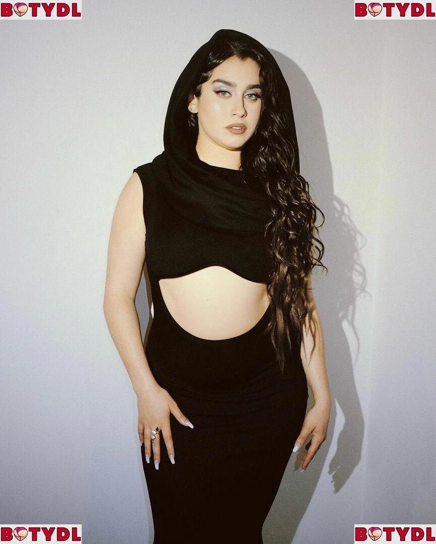 Lauren Jauregui Onlyfans Photo Gallery 