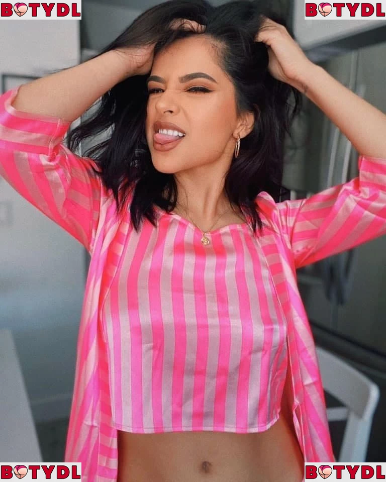 Becky G Onlyfans Photo Gallery 