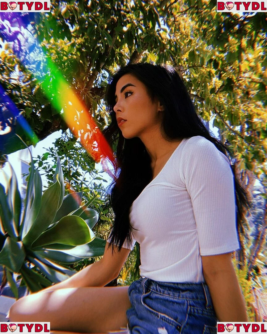 Anna Akana Onlyfans Photo Gallery 