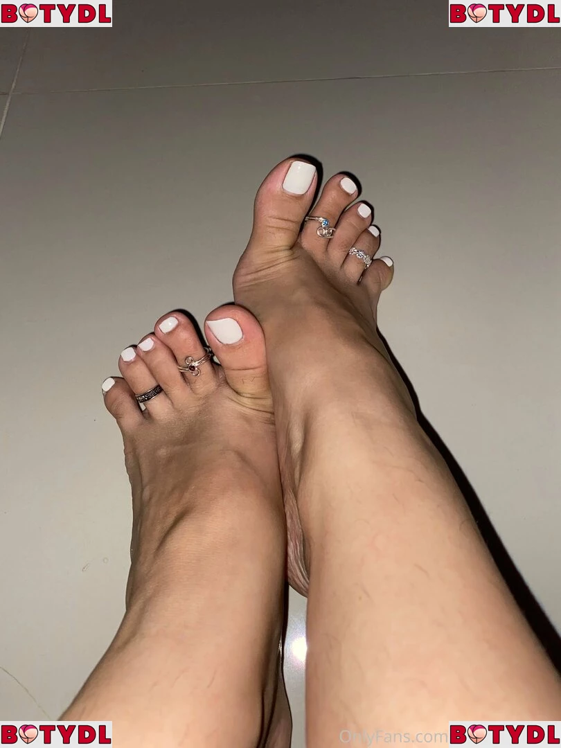 eurasian_feet Onlyfans Photo Gallery 