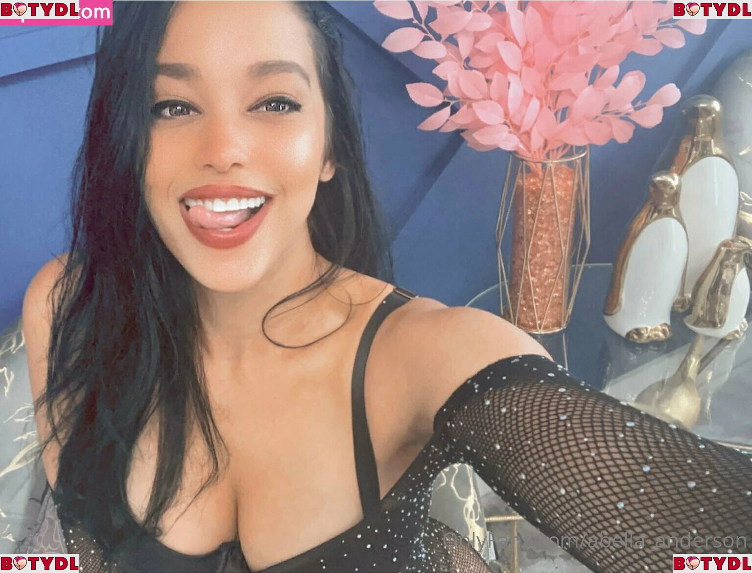 Abella Anderson Onlyfans Photo Gallery 