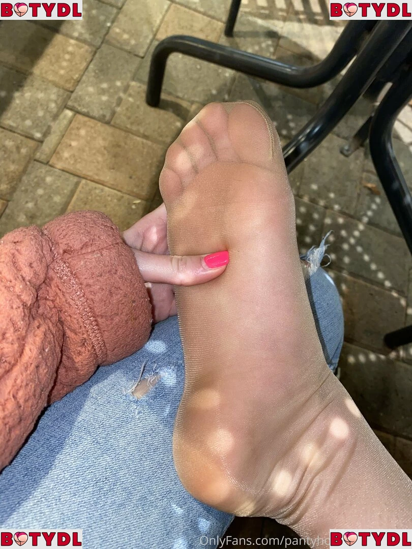 pantyhose_princess99 Onlyfans Photo Gallery 