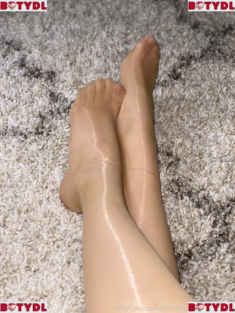 pantyhose_princess99 Onlyfans Photo Gallery 