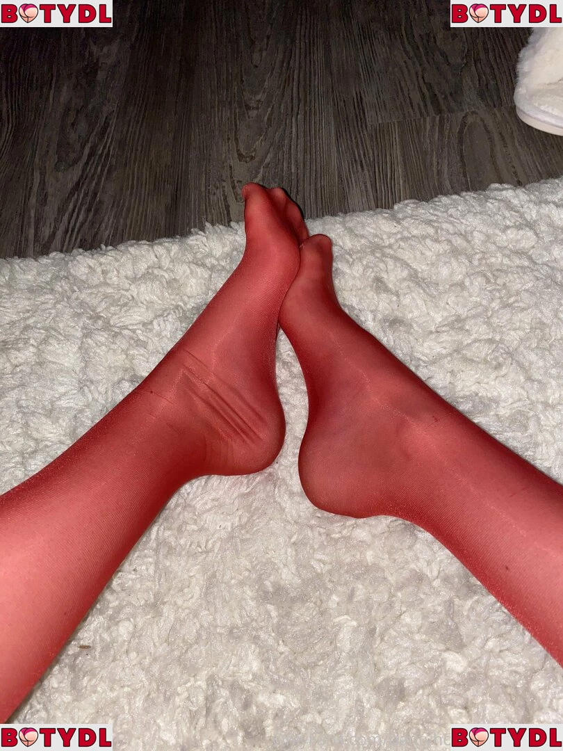 pantyhose_princess99 Onlyfans Photo Gallery 