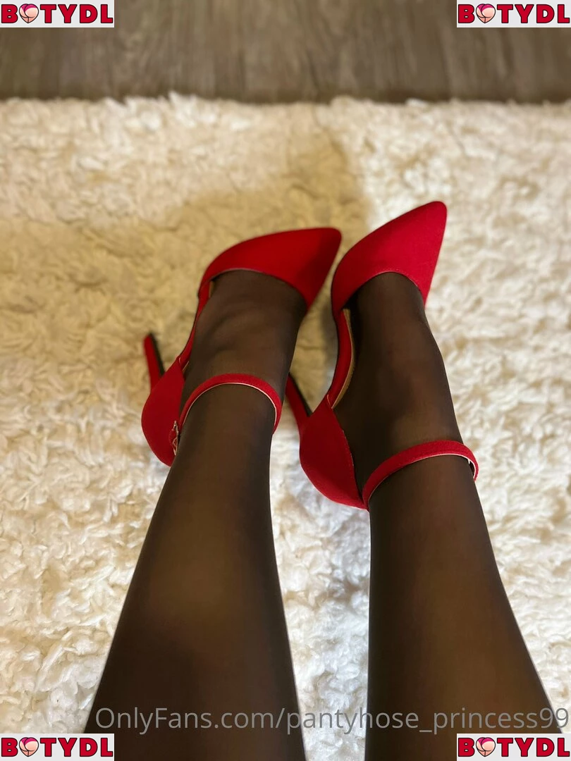 pantyhose_princess99 Onlyfans Photo Gallery 