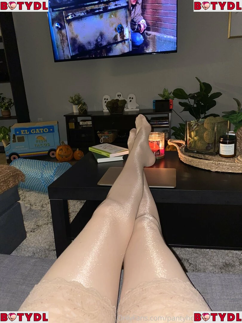 pantyhose_princess99 Onlyfans Photo Gallery 