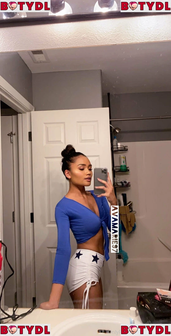 theavamariee Onlyfans Photo Gallery 