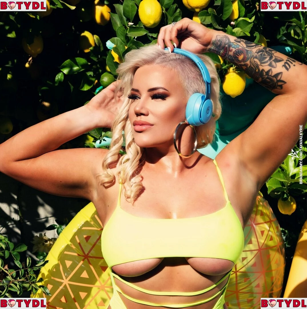 Taya Valkyrie Onlyfans Photo Gallery 