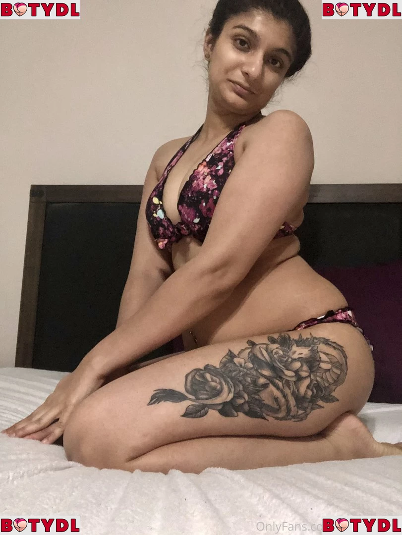 ahornypaki Onlyfans Photo Gallery 