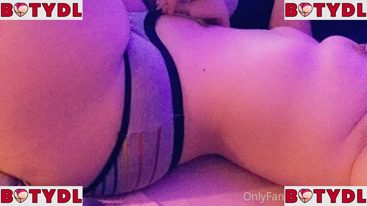 tinysatan Onlyfans Photo Gallery 