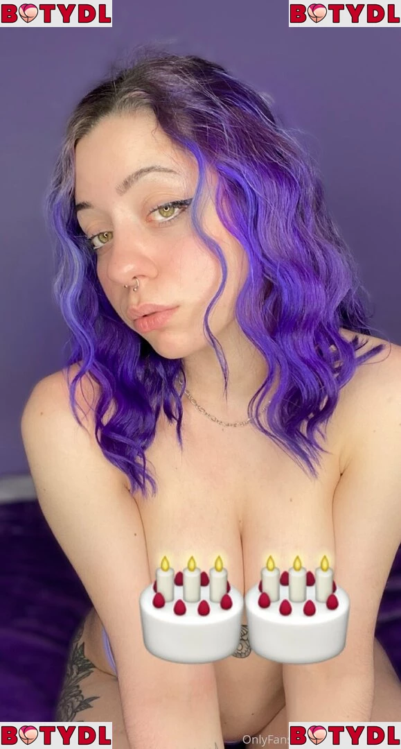 purplemamaz Onlyfans Photo Gallery 