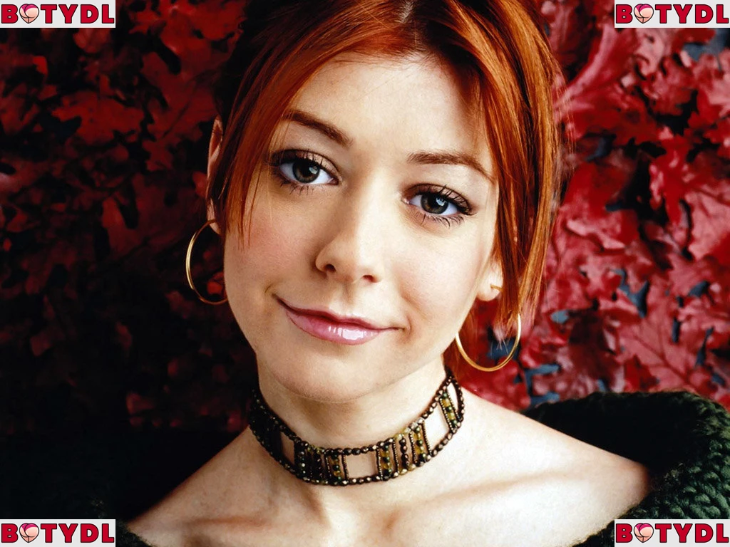 Alyson Hannigan Onlyfans Photo Gallery 