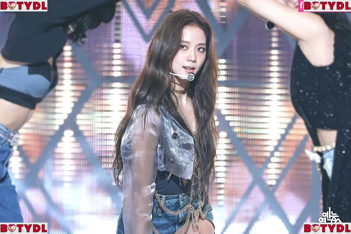 Jisoo Onlyfans Photo Gallery 