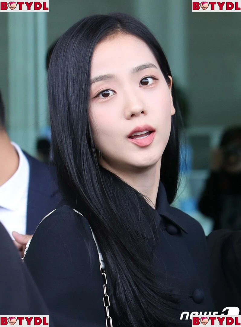 Jisoo Onlyfans Photo Gallery 