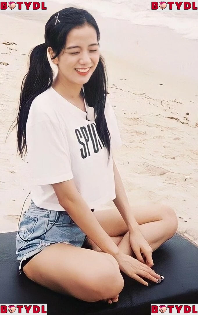 Jisoo Onlyfans Photo Gallery 