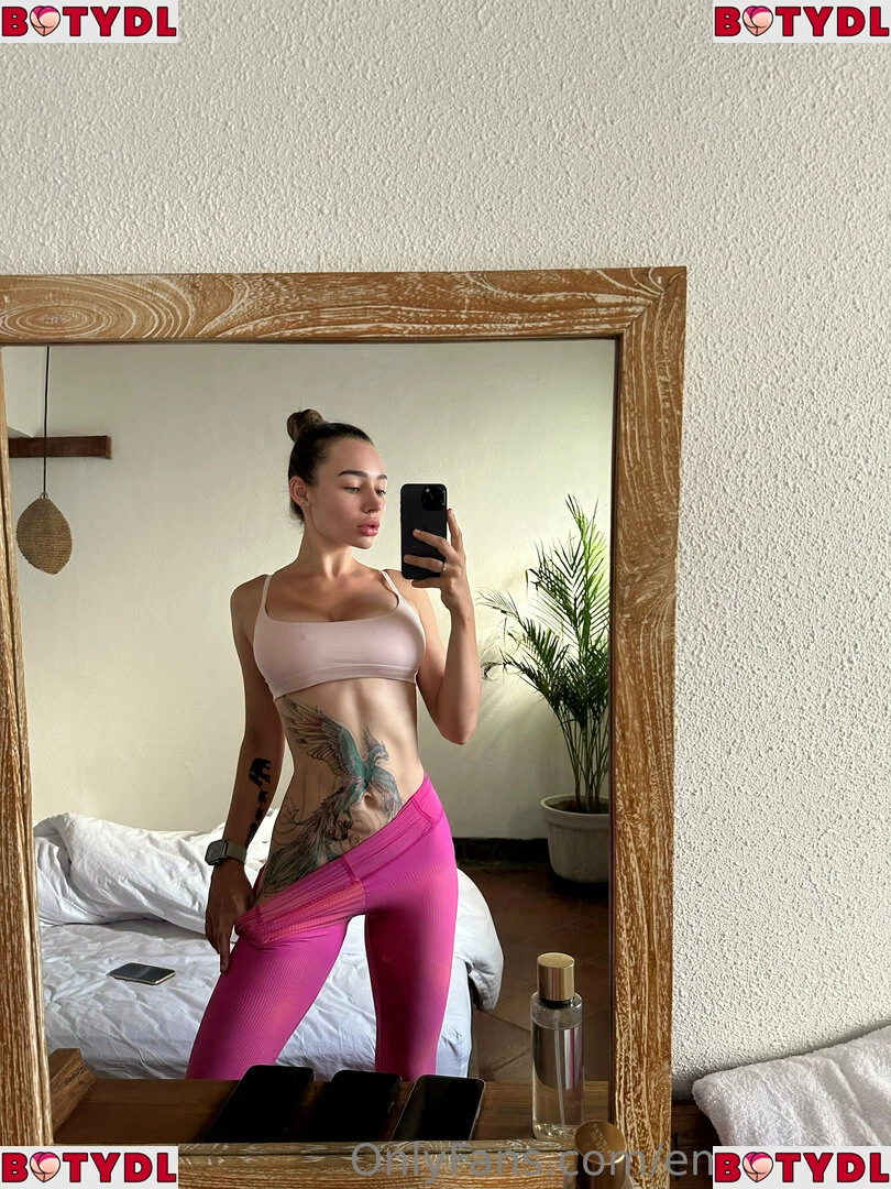 emanovak Onlyfans Photo Gallery 