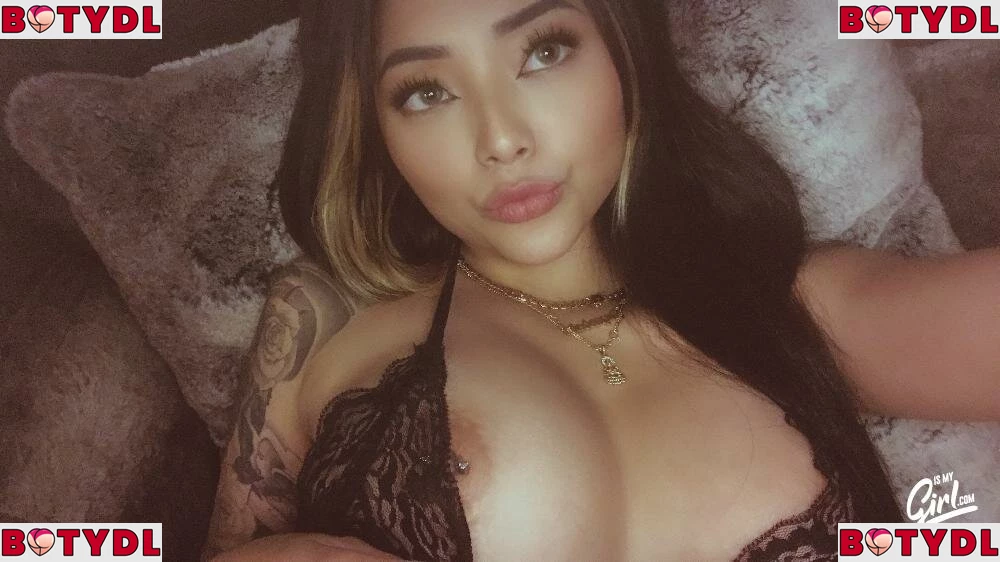 Cassie Vanity Onlyfans Photo Gallery 