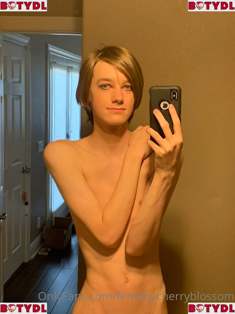 femboycherryblossom Onlyfans Photo Gallery 