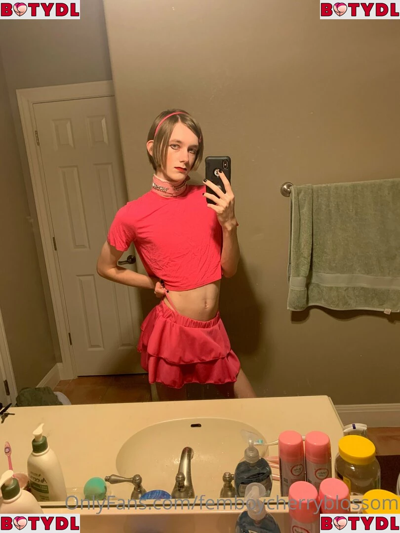 femboycherryblossom Onlyfans Photo Gallery 